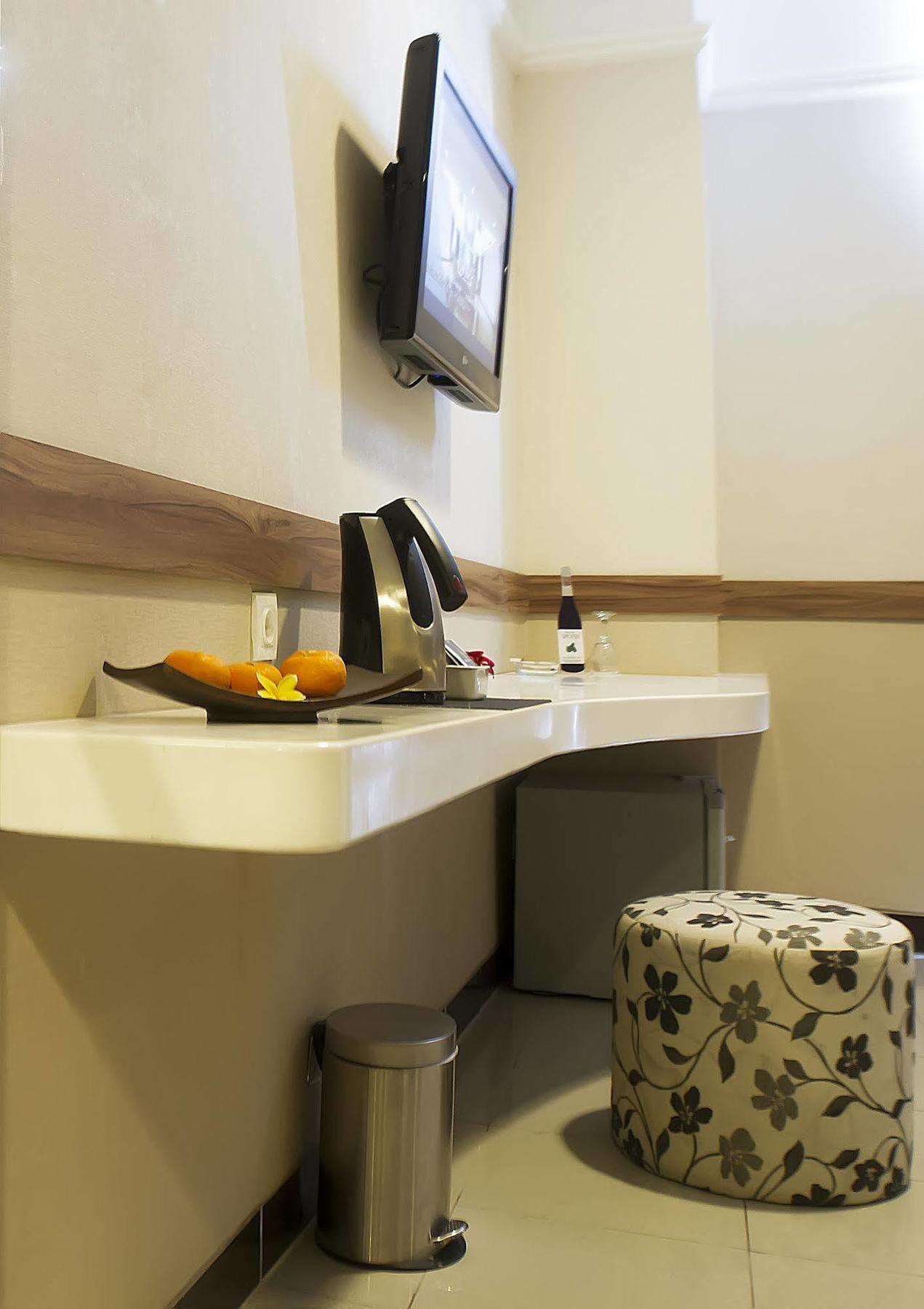 Amarelo Hotel