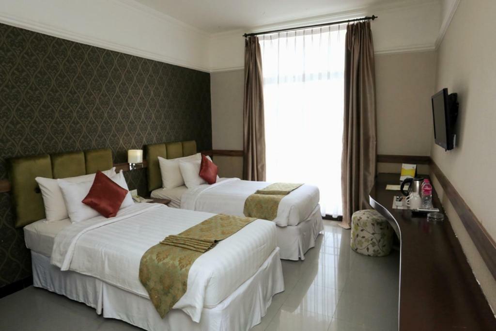 Hotel Amarelo Surakarta (Solo)